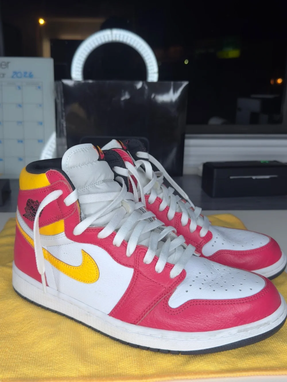 Nike Air Jordan 1 Retro High OG Light Fusion Red - White/Pink/Yellow